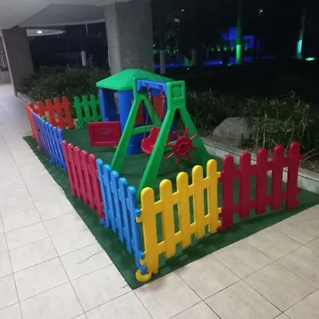 Belo flat em Pontal Beach Resort - Recreio-2